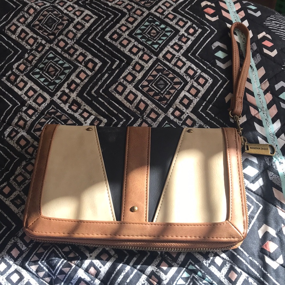 Steve Madden Wallet